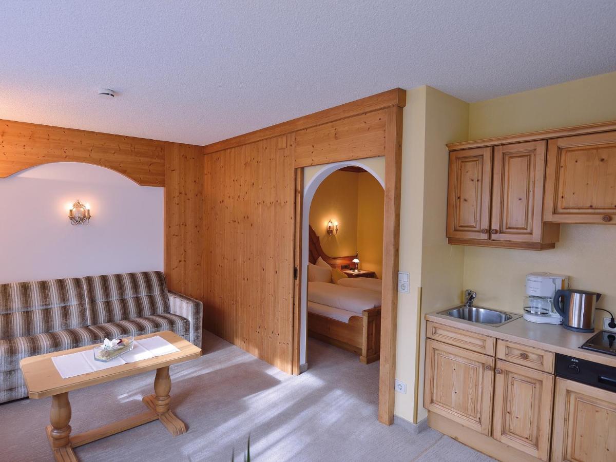 Pension Cafe Fritz Lech am Arlberg Εξωτερικό φωτογραφία